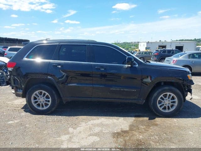 2020 JEEP GRAND CHEROKEE LAREDO E 4X4 14