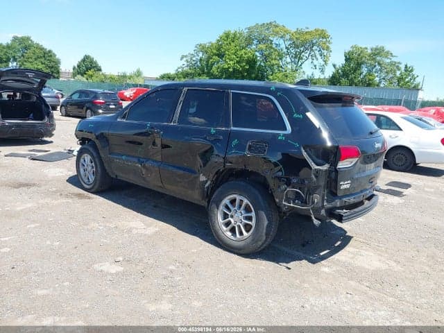 2020 JEEP GRAND CHEROKEE LAREDO E 4X4 3