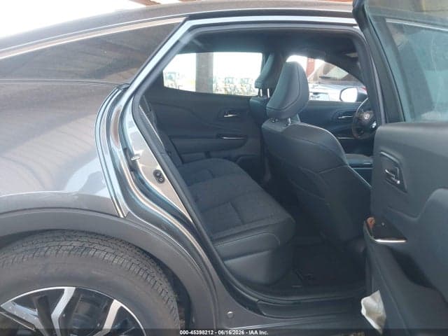 2024 TOYOTA CROWN XLE 8