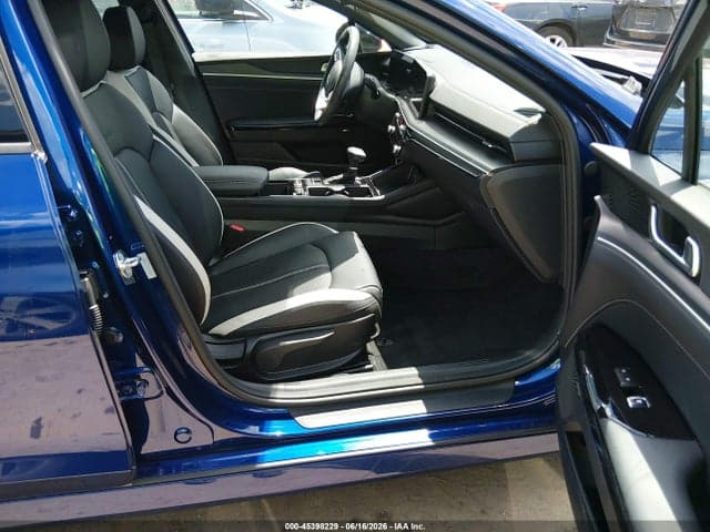 2025 KIA K5 GT-LINE 5