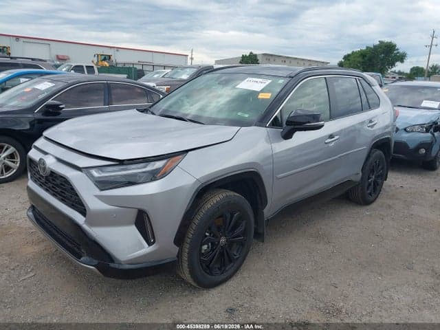 2025 TOYOTA RAV4 HYBRID XSE 2