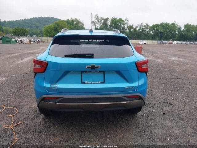 2025 CHEVROLET TRAX FWD ACTIV 17