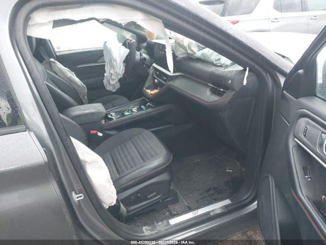 2025 FORD EXPLORER ST-LINE 5