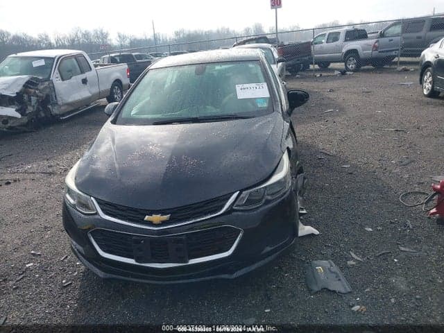 2018 CHEVROLET CRUZE LS AUTO 11