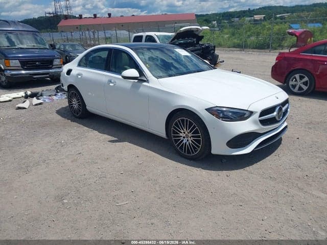 2025 MERCEDES-BENZ C 300 - 1