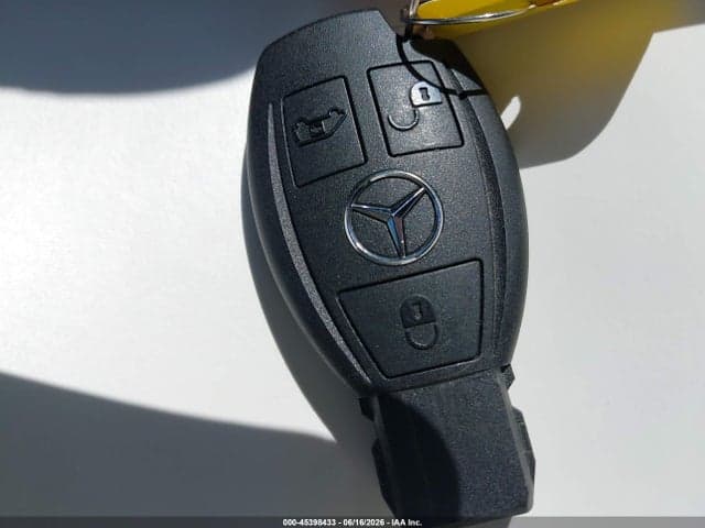 2020 MERCEDES-BENZ METRIS 11