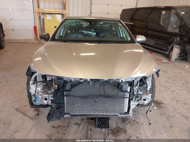 2021 TOYOTA CAMRY SE 12