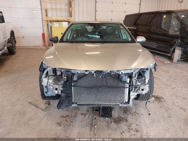 2021 TOYOTA CAMRY SE 6