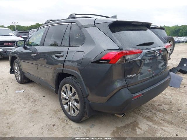 2024 TOYOTA RAV4 XLE PREMIUM 3