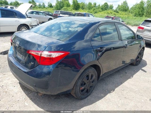 2018 TOYOTA COROLLA LE 4