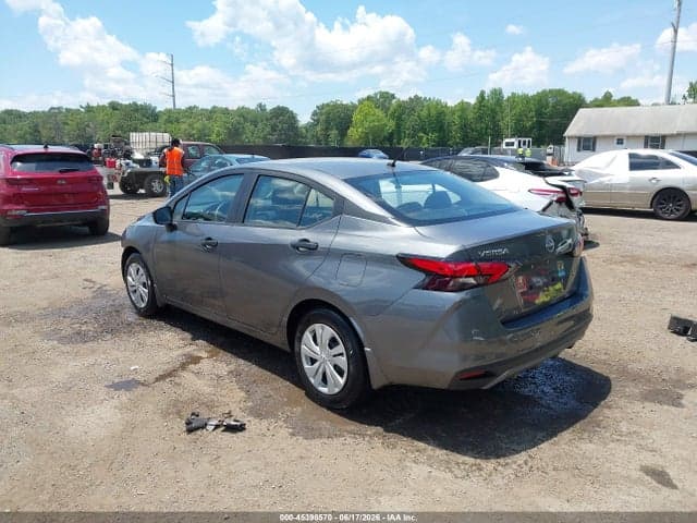 2025 NISSAN VERSA 1.6 S 3