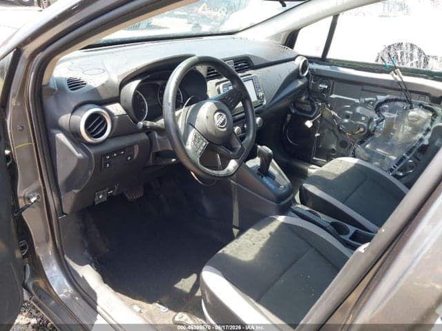 2025 NISSAN VERSA 1.6 S 5
