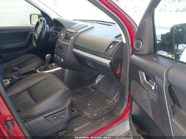 2012 LAND ROVER LR2 5