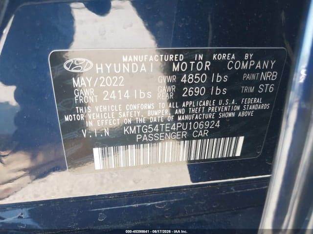 2023 GENESIS G70 3.3T 9