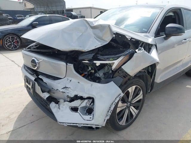 2023 VOLVO C40 RECHARGE 6