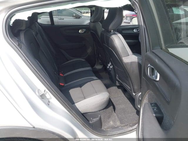 2023 VOLVO C40 RECHARGE 8
