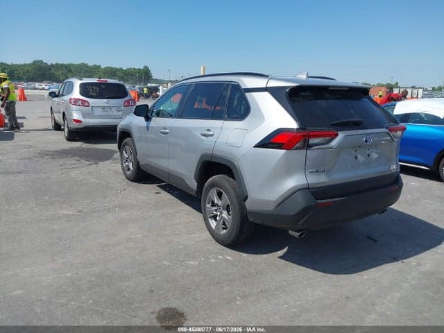 2024 TOYOTA RAV4 HYBRID XLE 3
