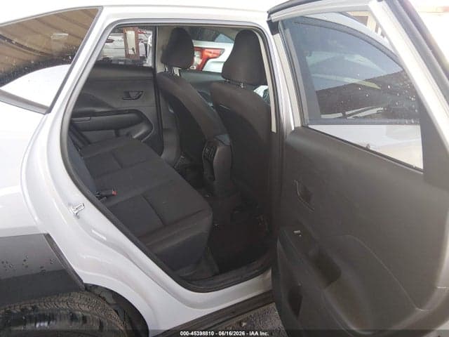 2026 HYUNDAI KONA SEL SPORT 8