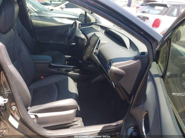 2019 TOYOTA PRIUS LIMITED 5