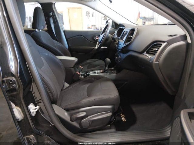 2019 JEEP CHEROKEE LATITUDE 4X4 5