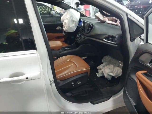 2025 CHRYSLER PACIFICA HYBRID PINNACLE 5