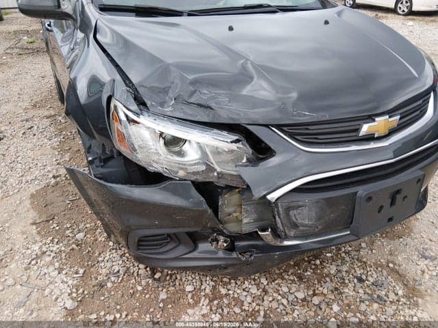2017 CHEVROLET SONIC LS AUTO 6