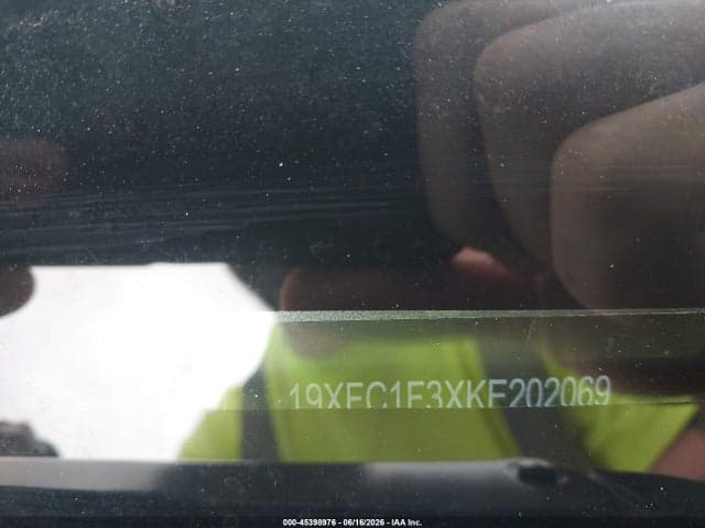 2019 HONDA CIVIC EX 18