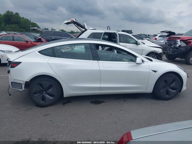 2019 TESLA MODEL 3 LONG RANGE/PERFORMANCE 13