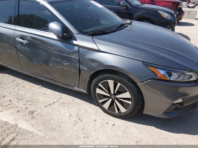 2019 NISSAN ALTIMA 2.5 SV 17