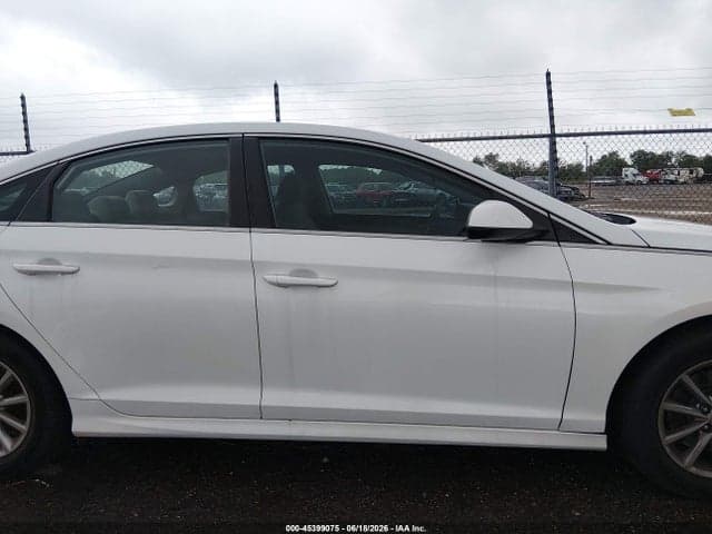 2018 HYUNDAI SONATA SE 13