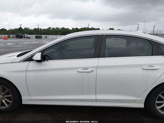 2018 HYUNDAI SONATA SE 14
