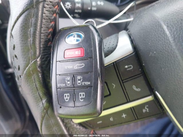 2022 TOYOTA SIENNA XSE 11