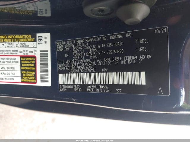 2022 TOYOTA SIENNA XSE 9