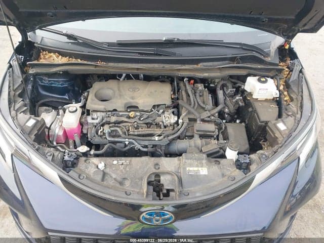 2022 TOYOTA SIENNA XSE 10