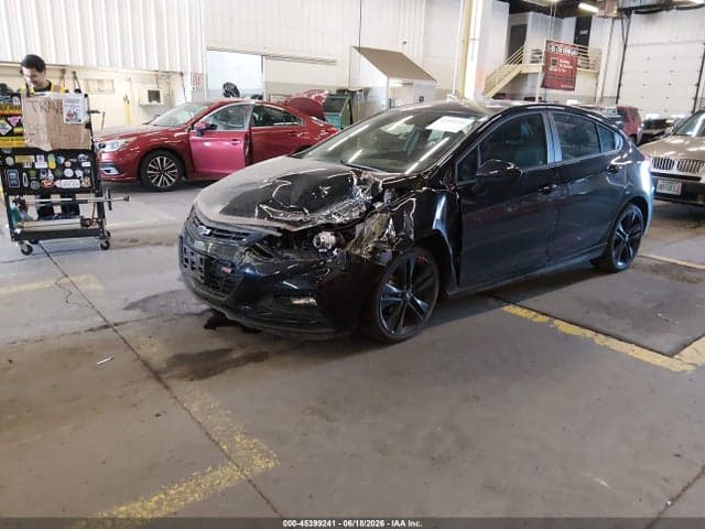 2018 CHEVROLET CRUZE LT AUTO 2