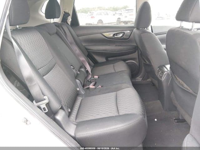 2018 NISSAN ROGUE SV 8