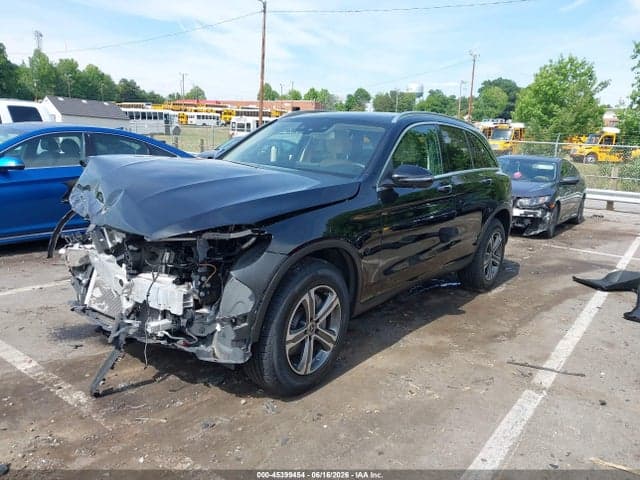 2019 MERCEDES-BENZ GLC 300 2