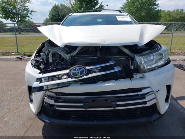 2019 TOYOTA HIGHLANDER XLE 6