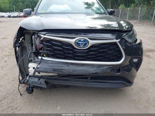 2021 TOYOTA HIGHLANDER HYBRID XLE 6