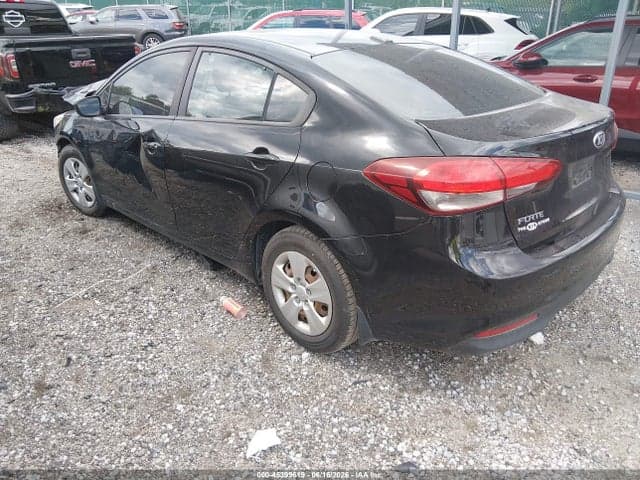 2017 KIA FORTE LX 3
