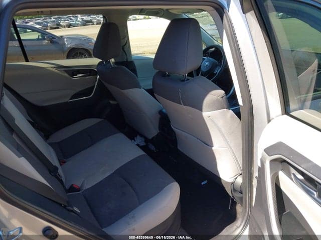 2025 TOYOTA RAV4 HYBRID XLE 8