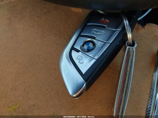 2021 BMW X5 PHEV XDRIVE45E 11