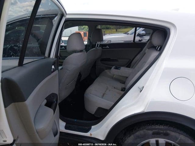 2017 KIA SPORTAGE LX 8