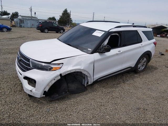 2022 FORD EXPLORER XLT 2