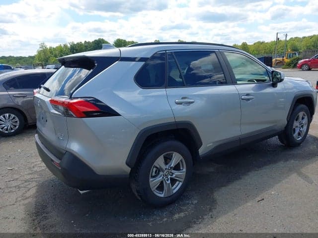 2025 TOYOTA RAV4 HYBRID XLE 4