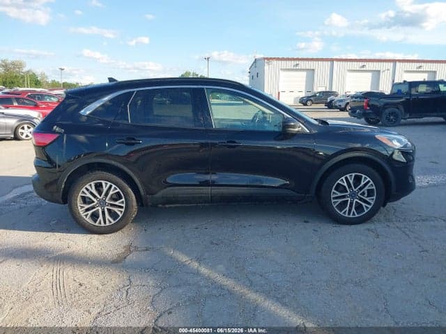 2020 FORD ESCAPE SEL 16