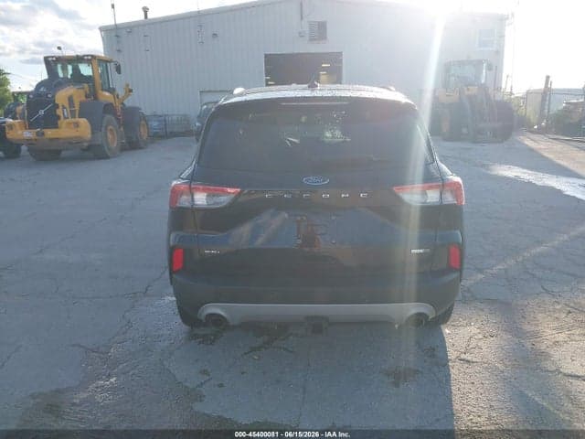 2020 FORD ESCAPE SEL 19