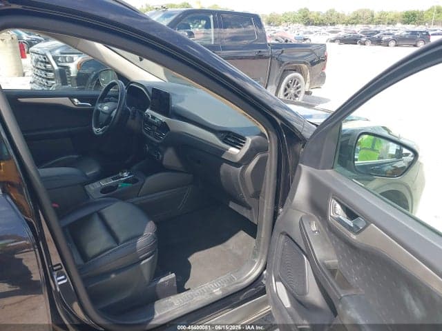 2020 FORD ESCAPE SEL 5