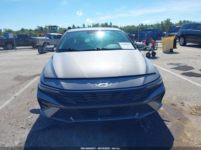 2024 HYUNDAI ELANTRA SEL 12