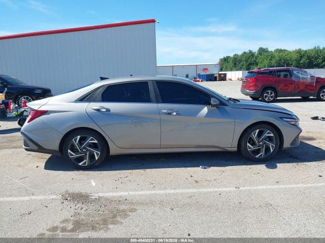 2024 HYUNDAI ELANTRA SEL 13